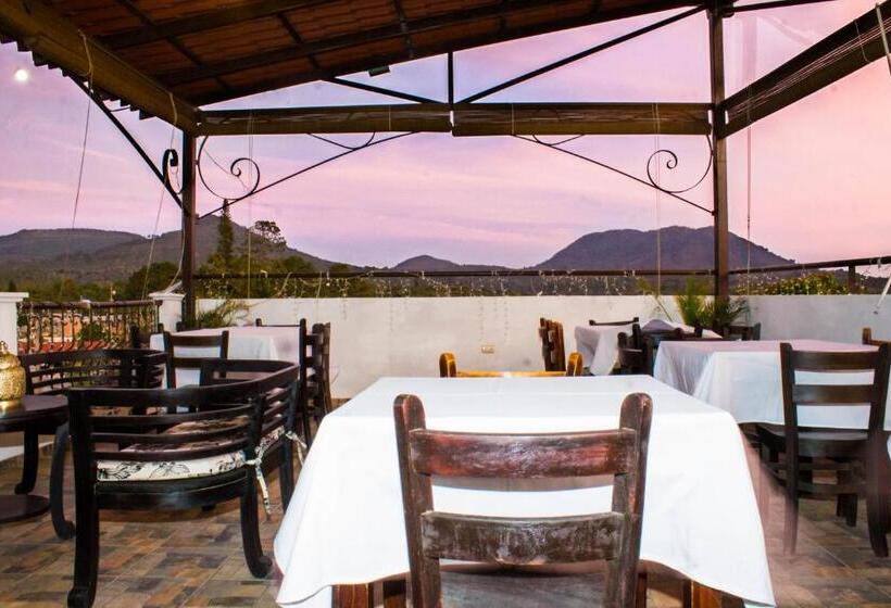 فندق & Restaurant Fleur De Lis