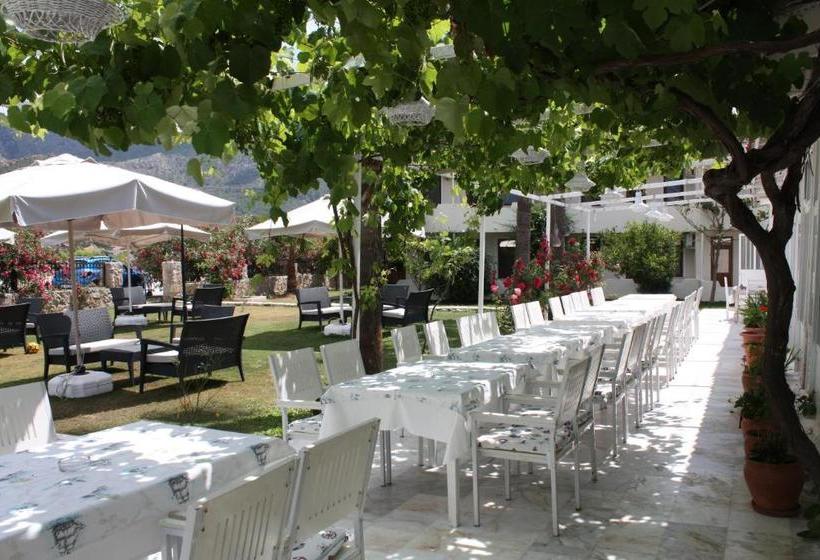 Palmiye Hotel & Marina