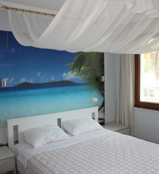 Palmiye Hotel & Marina