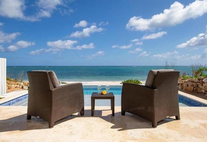 استراحتگاه Sailrock South Caicos   Island Hop Flight Included