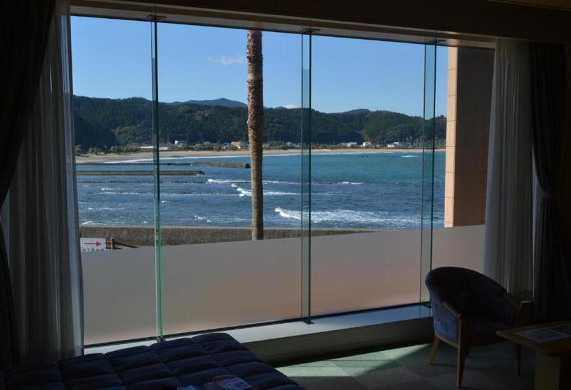 فندق Aoshima Cinq Male