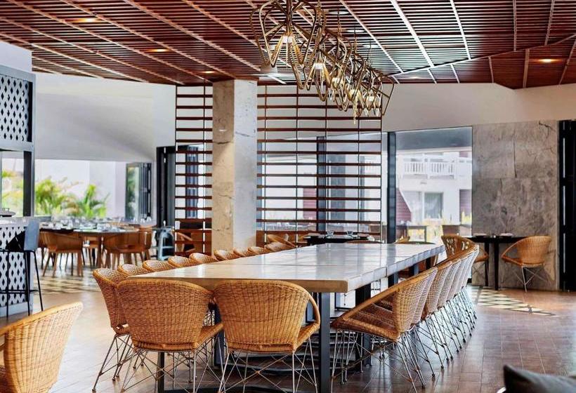 هتل Nadi Bay Resort And Spa Fiji