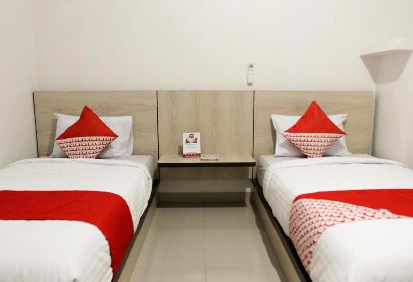 فندق Oyo 174 Desilva Bandara