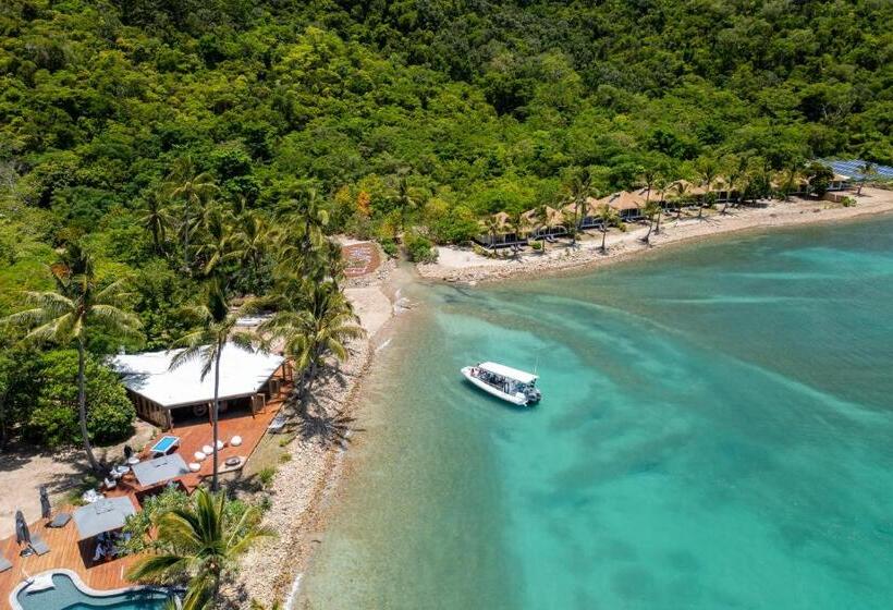 Elysian Luxury Eco Island Retreat