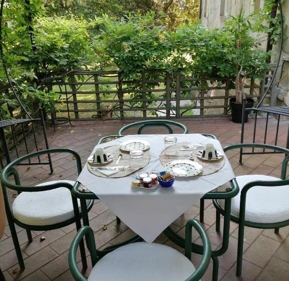 فندق فئة نجمة واحدة Villa La Dogana