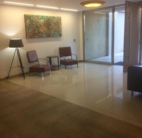 ホテル Departamento Alassio