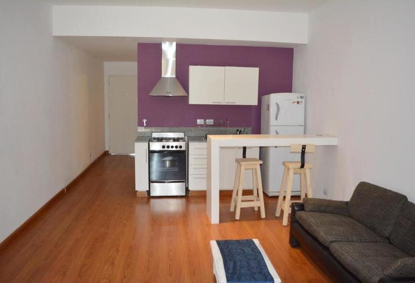 ホテル Departamento Alassio