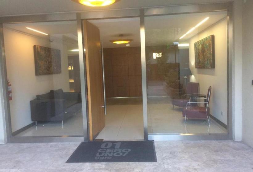 ホテル Departamento Alassio