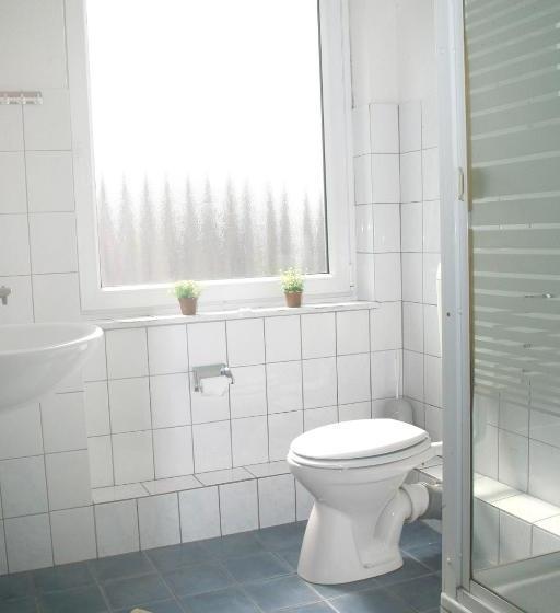 Fotos del hotel Zum Weserwehr:  8