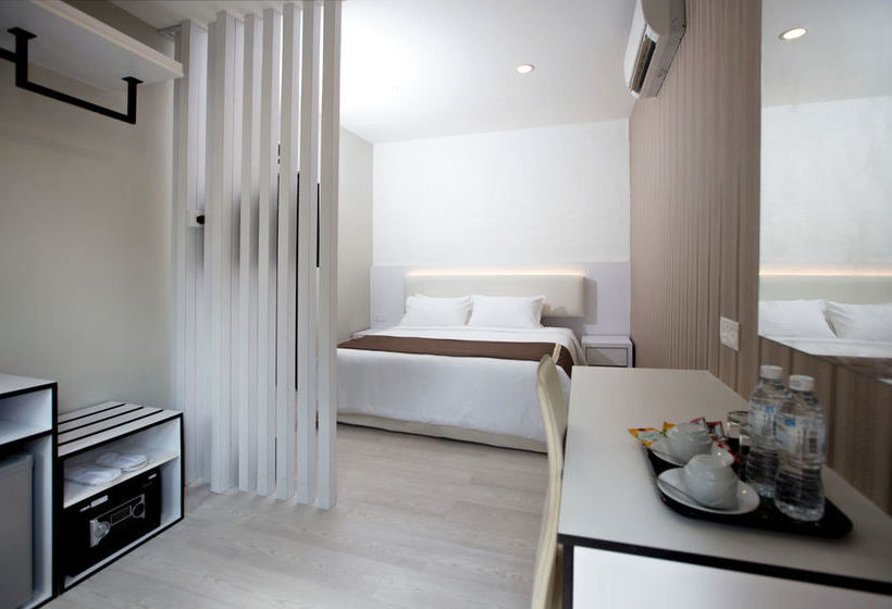 Fotos del hotel Gurney Luxe Inn:  18