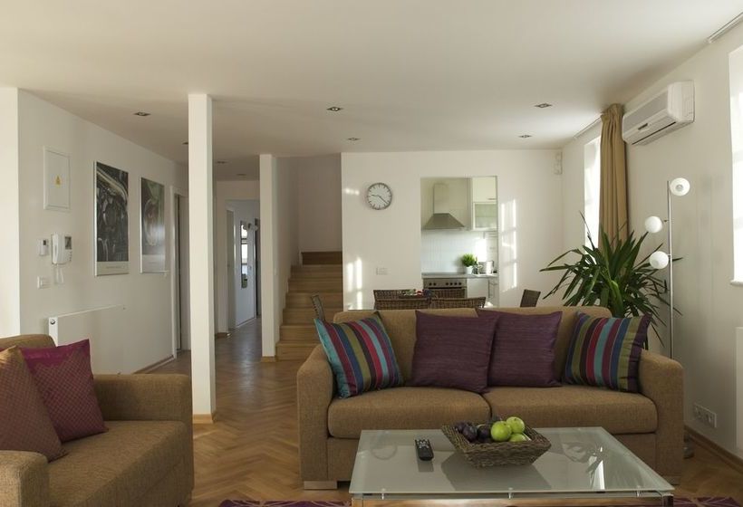 Fotos del hotel Residence Karlova:  7