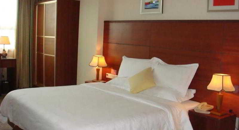 Fotos del hotel Guangzhou Phoenix Suite:  10