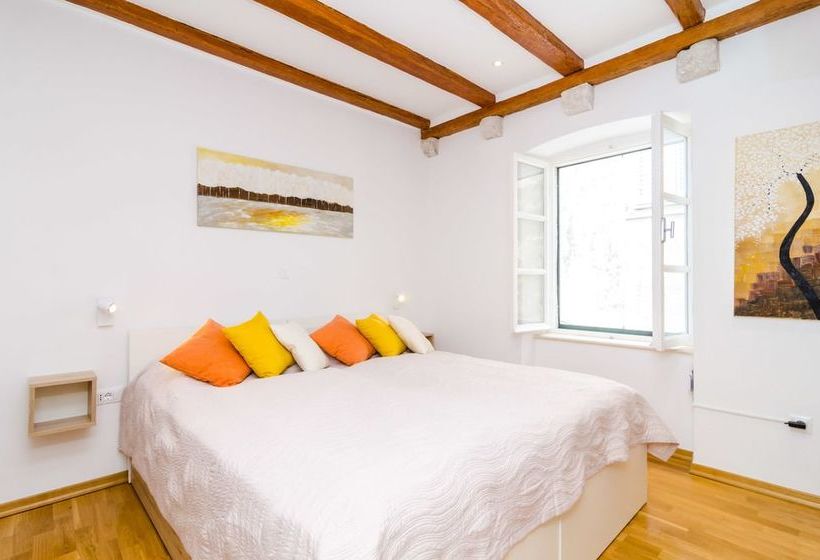 Fotos del hotel Apartments Raic:  13