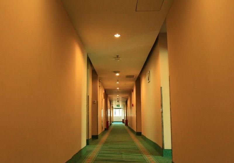 Fotos del hotel Greentree Inn Guangdong Shenzhen Buji Long Dragon Express:  9