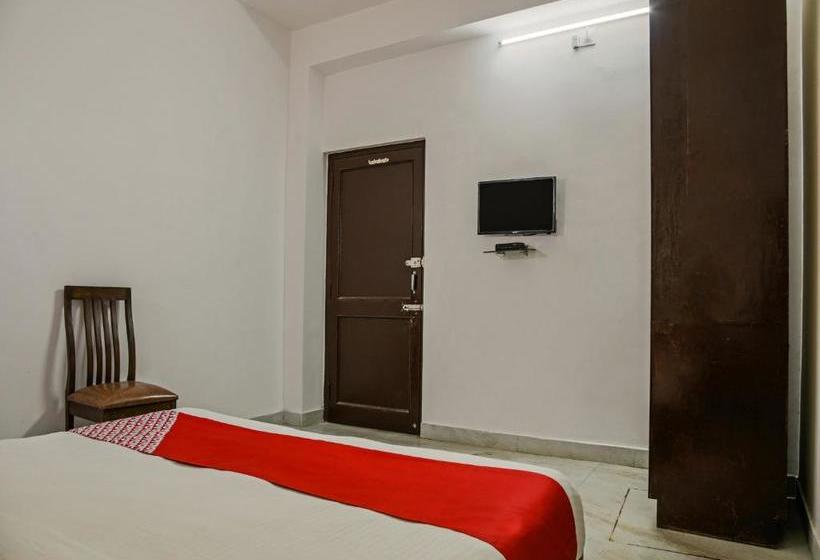 Fotos del hotel Oyo 132 Hotel Royal T:  8