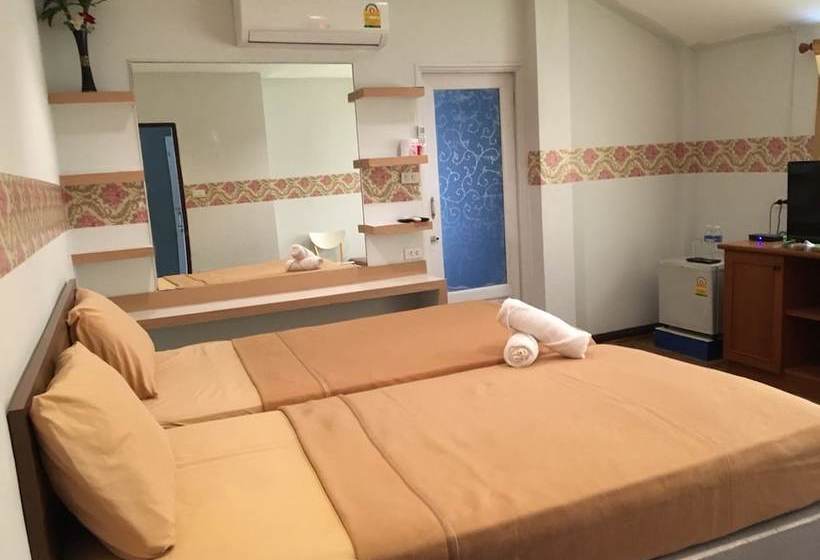 Fotos del hotel Waratee Spa Resort Villa:  2