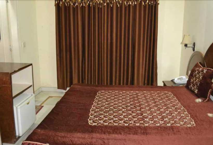 Fotos del hotel Atithi Palace:  7