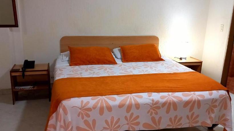 Fotos del hotel Estadio 63 C:  11