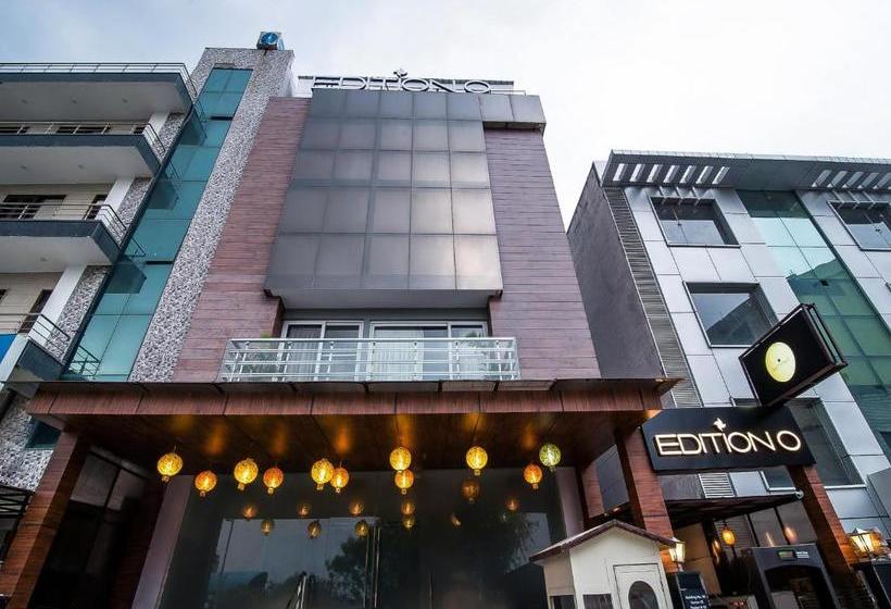 Fotos del hotel Collection O 30003 Dwarka:  8