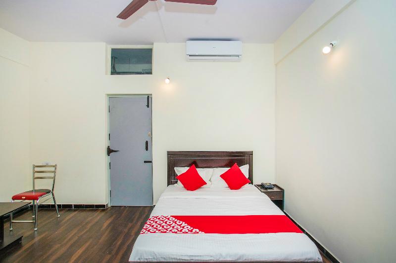 Fotos del hotel Oyo 14430 Sunshine Grand:  12