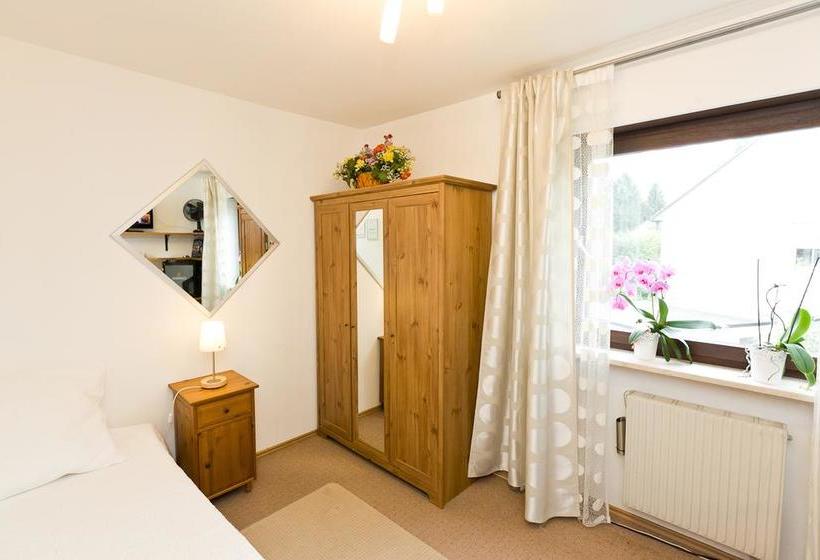 Fotos del hotel Bed And Breakfast Zeevat:  8