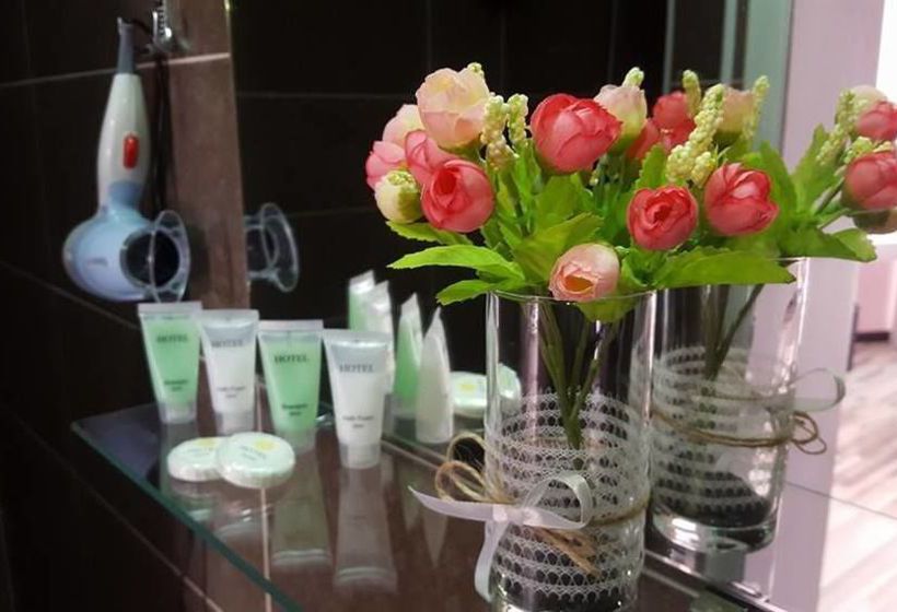 Fotos del hotel Tiflis Metekhi:  13