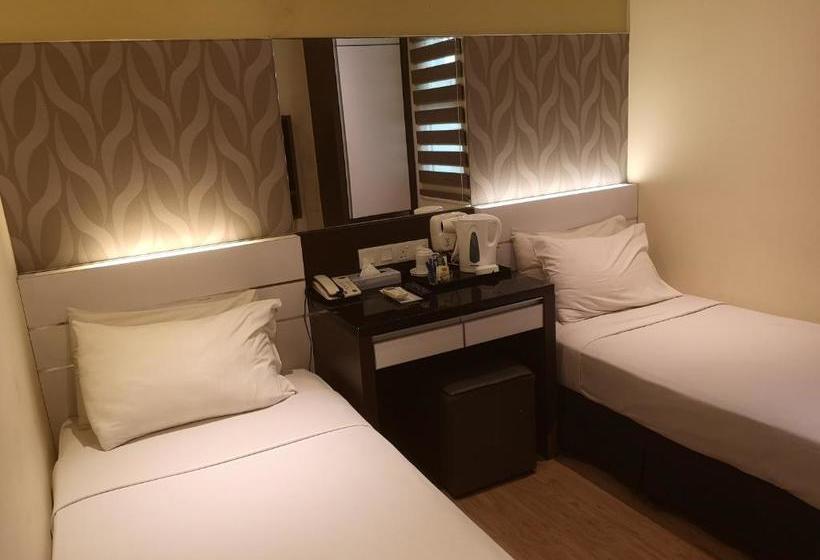 Fotos del hotel The V:  4