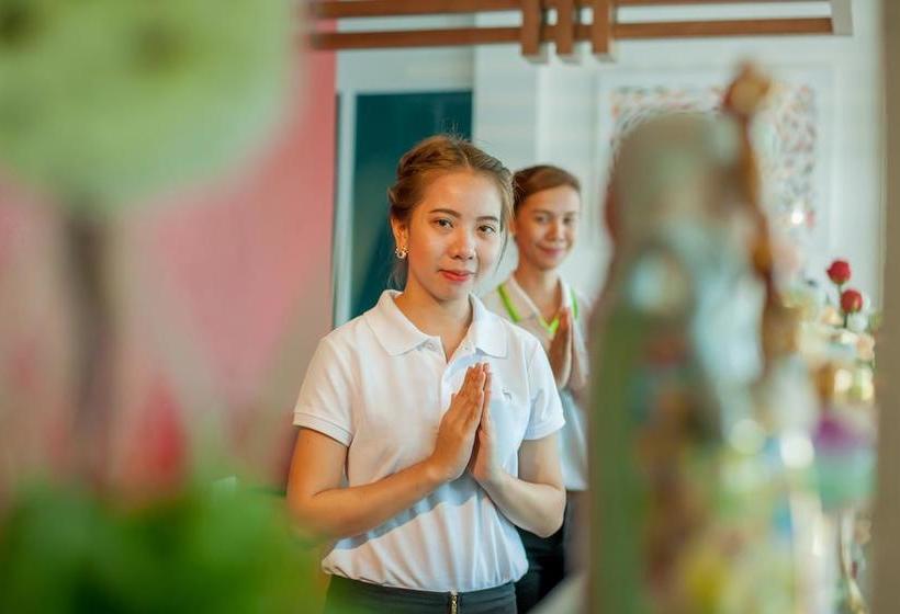 Fotos del hotel The Jasmine Nai Harn Beach Resort And Spa:  17