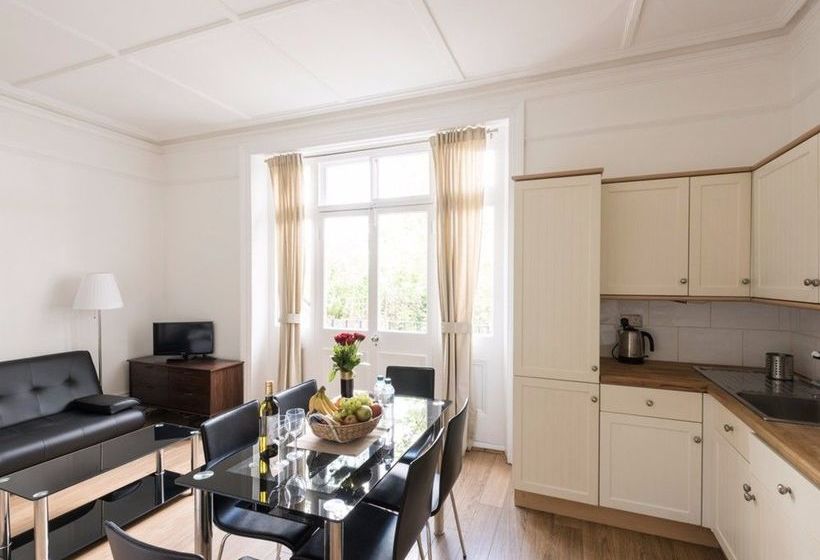 Fotos del hotel Kensington Apartments:  6