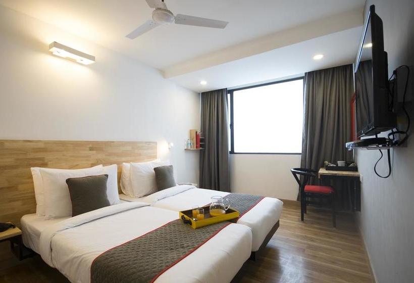 Fotos del hotel Oyo Townhouse 016 International Airport:  6