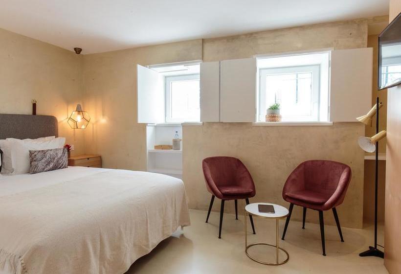 Dear Lisbon – Living House