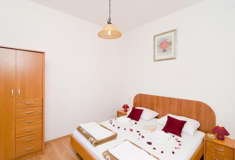 Fotos del hotel Apartments Senjo:  13