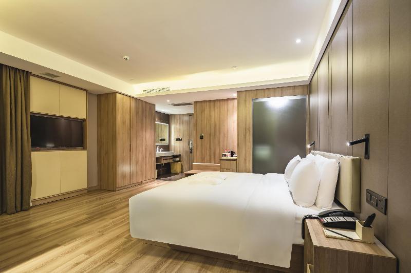 Olympic Sailing Center Atour