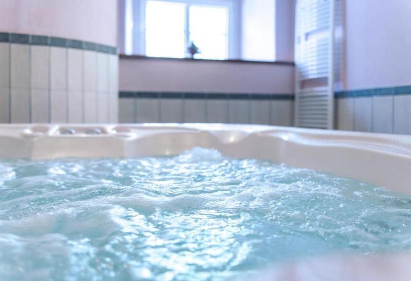 Fotos del hotel Apartments Waldquell:  9