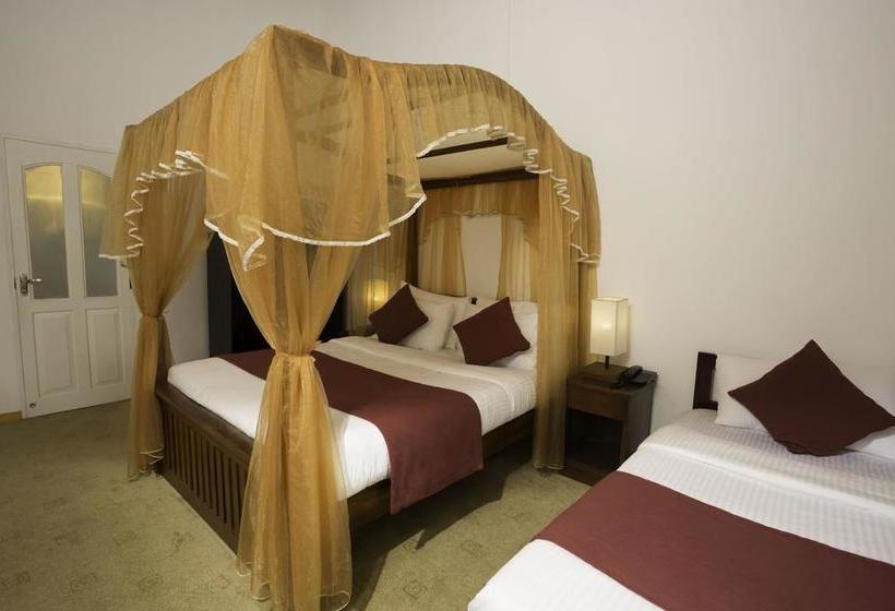 Fotos del hotel Camellia Lake Resort:  15