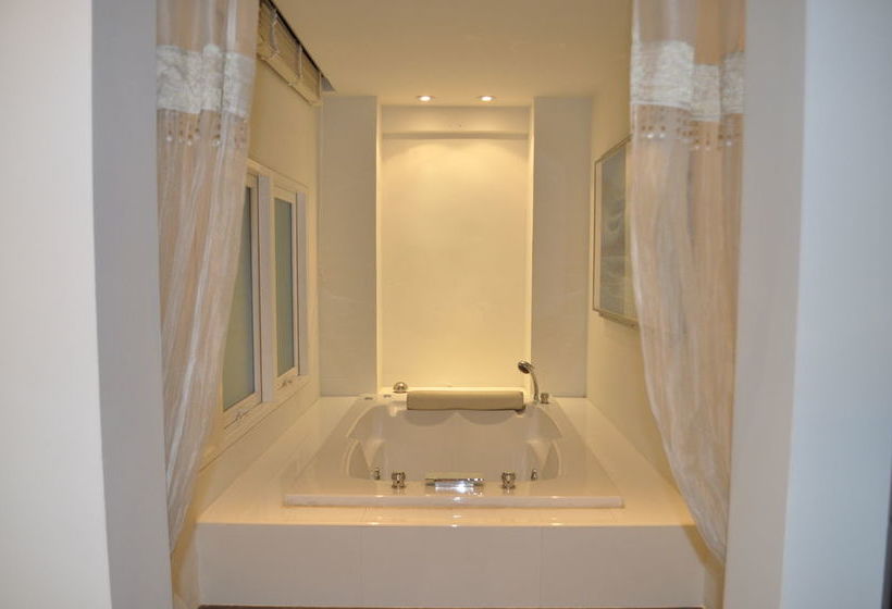 Fotos del hotel Saladee Gallery Residence:  10