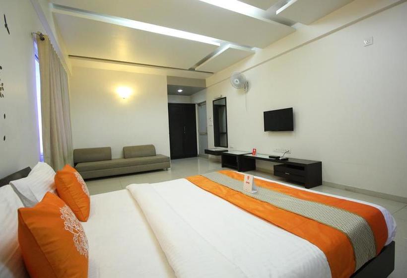 Fotos del hotel Oyo 5054 Sunnstep Club:  17