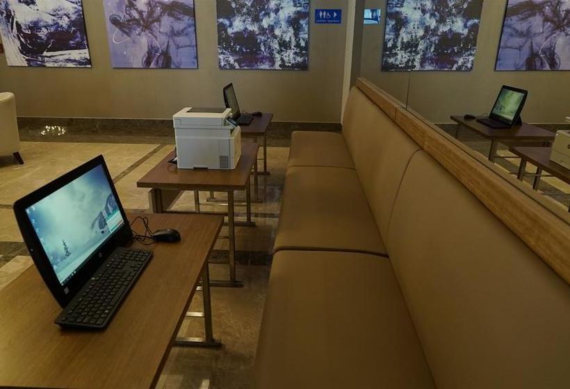 Fotos del hotel Hawthorn Suites By Wyndham Istanbul Airport:  8