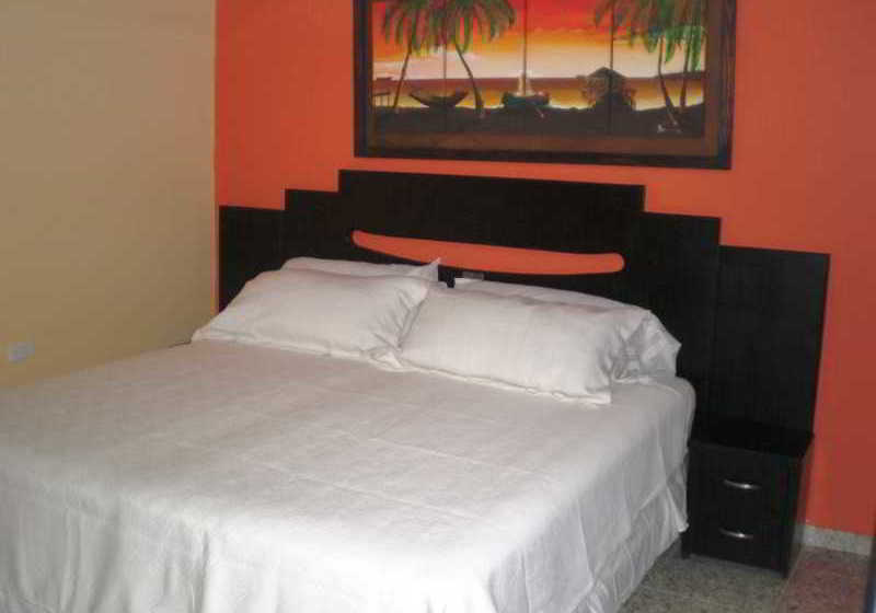 Fotos del hotel Apartamentos Amoblados Posada Miss Kenjha:  6