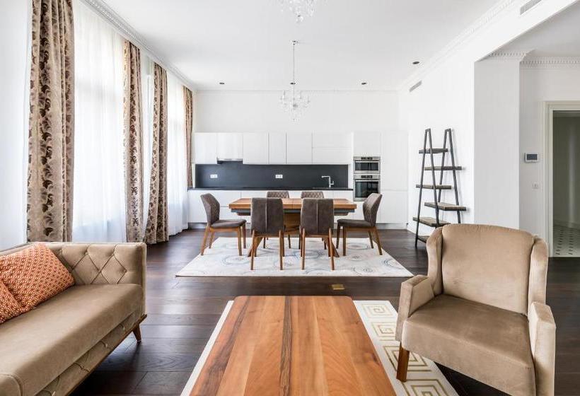 Fotos del hotel úttö Luxury Suites:  8