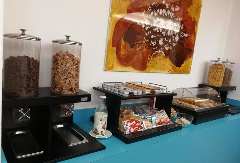 Fotos del hotel 38:  16