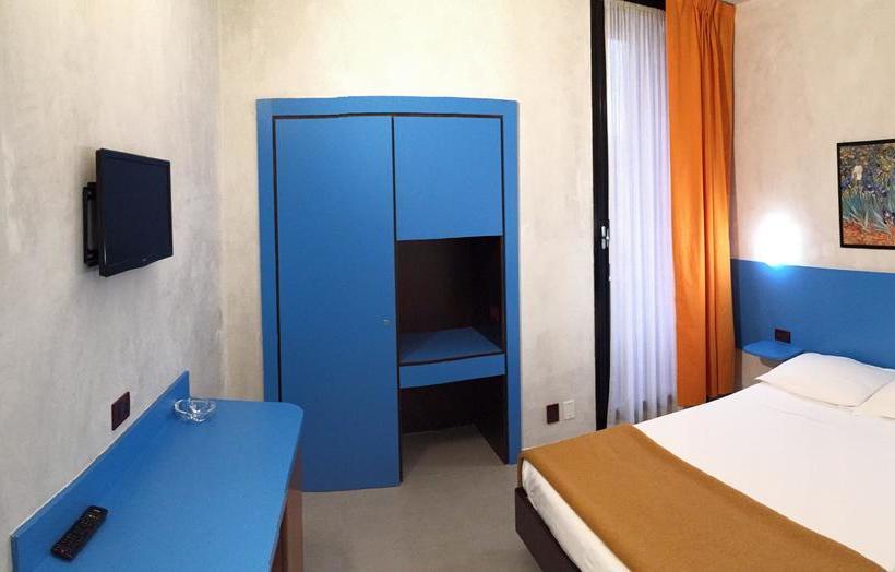 Fotos del hotel 38:  18