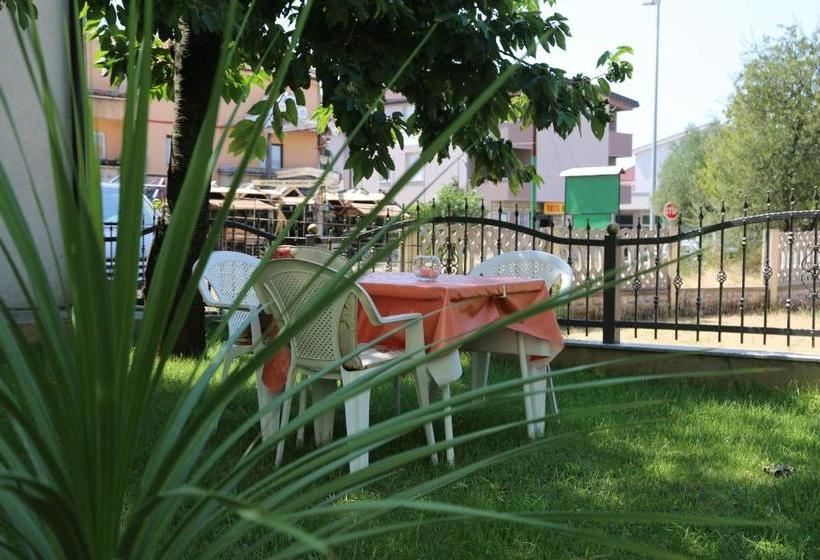 Fotos del hotel Pansion Devotions:  7