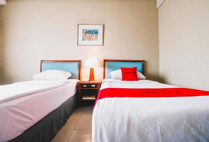 Fotos del hotel The Paragon Hotel By Reddoorz:  20