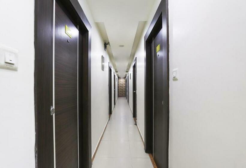 Fotos del hotel Capital O 406  Venkat Presidency:  9