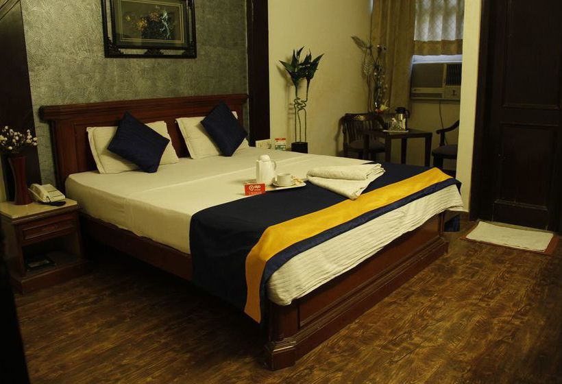 Fotos del hotel Oyo Rooms Gaffar Market 1:  15