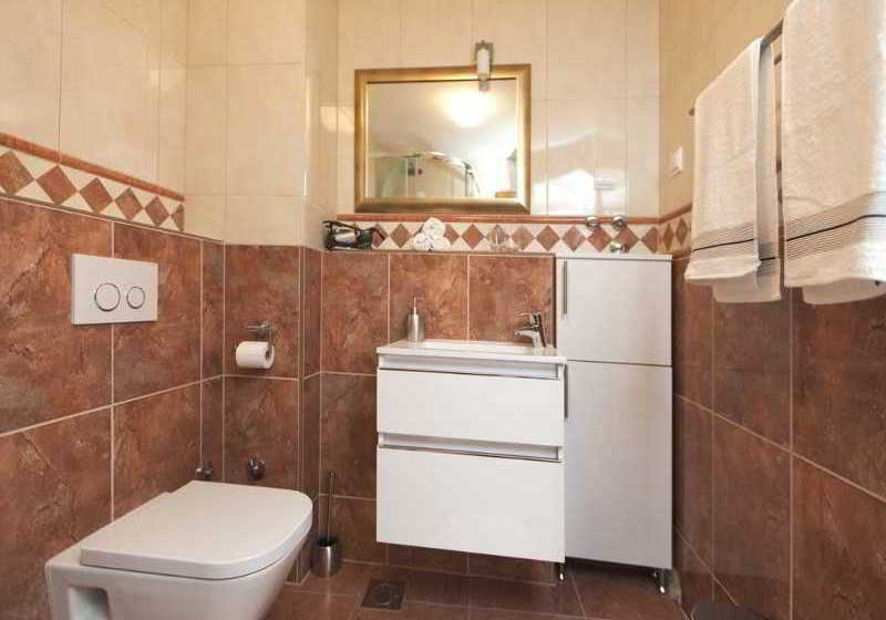 Fotos del hotel Apartments Perla:  12