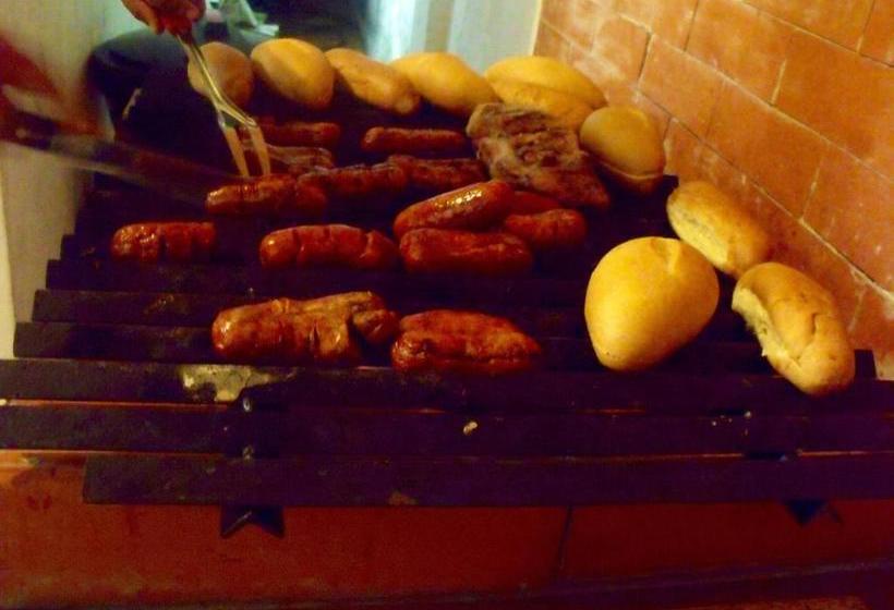 Fotos del hotel Hostal Villa 97:  3