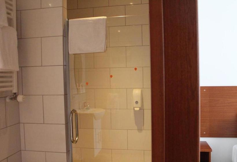 Fotos del hotel Grásteinn - Airport:  8