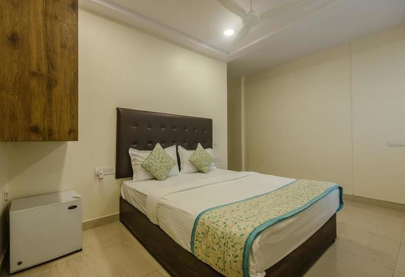 Fotos del hotel Oyo Rooms Near Kokilaben Hospital:  13